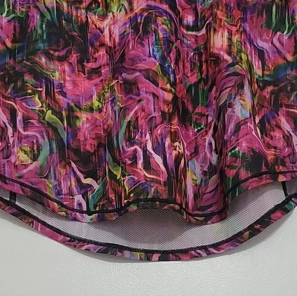 Lululemon Run Train Tee - Picture 5 of 9